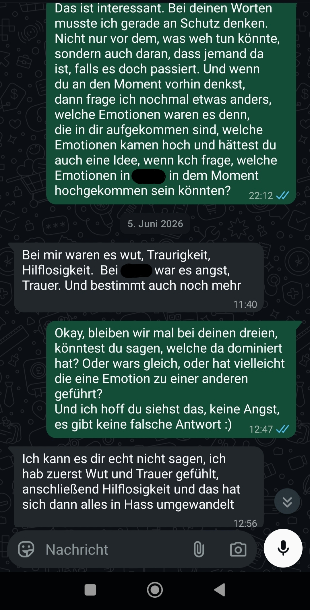 Originaler anonymisierter WhatsApp-Ausschnitt: Im weiteren Gespräch werden Gefühle und ihre Reihenfolge betrachtet.
